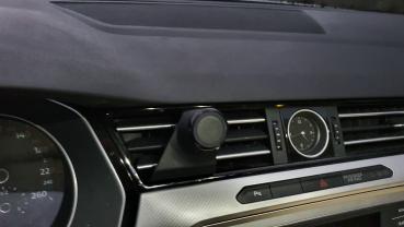 RS-Mount, fahrzeugspezifischer Handyhalter passend für VW Passat B8 ab Baujahr 2014, VW Arteon Baujahr 2017-2020, Made in Germany